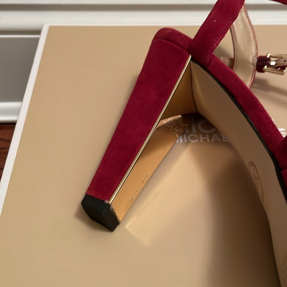 Michael Kors Shoes - Picture 8 of 9